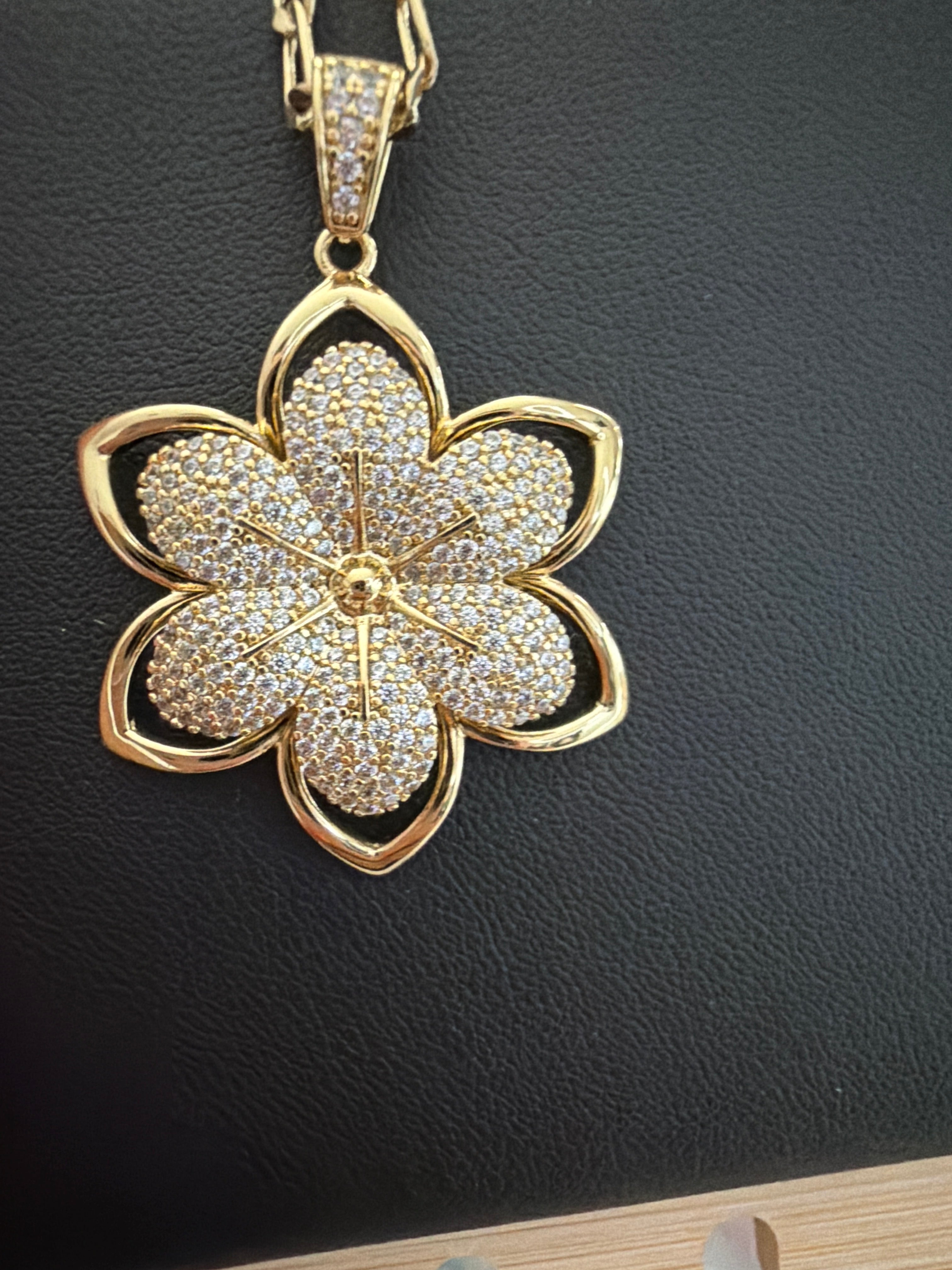 Flower Chain